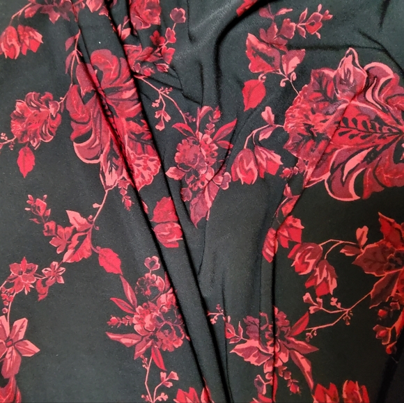 Connected Apparel Stretch Black/Burgundy/Red Long Flare Sleeve Shift Dress Sz 12 - Picture 10 of 10